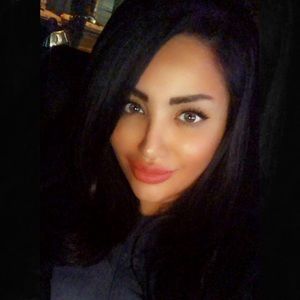 Meet your Posher, Golnoush